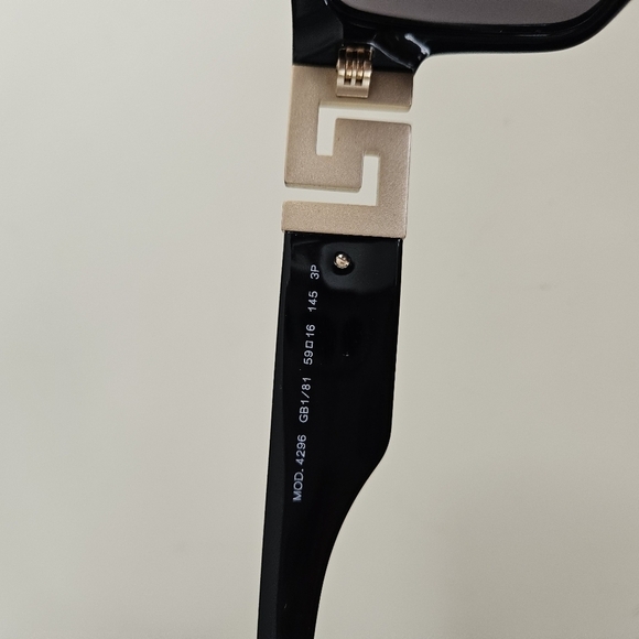 Versace Polorize Sunglass - Picture 6 of 10